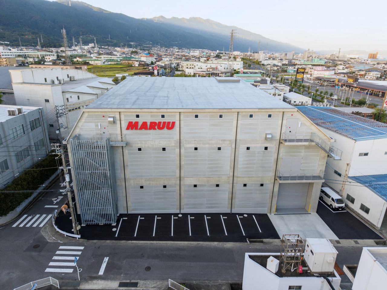 画像：マルウ接着株式会社 G棟 新築工事